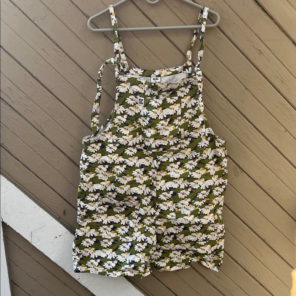 Lucy & Yak Green and White Floral Dungarees